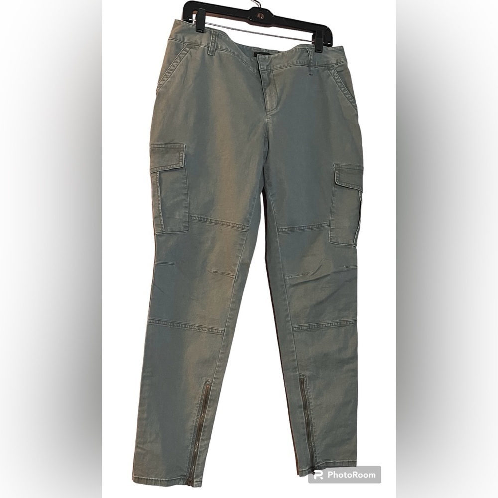 NWT Limited Womens green khaki cargo Multi Pocket Zipper Skinny Pants Sz 12